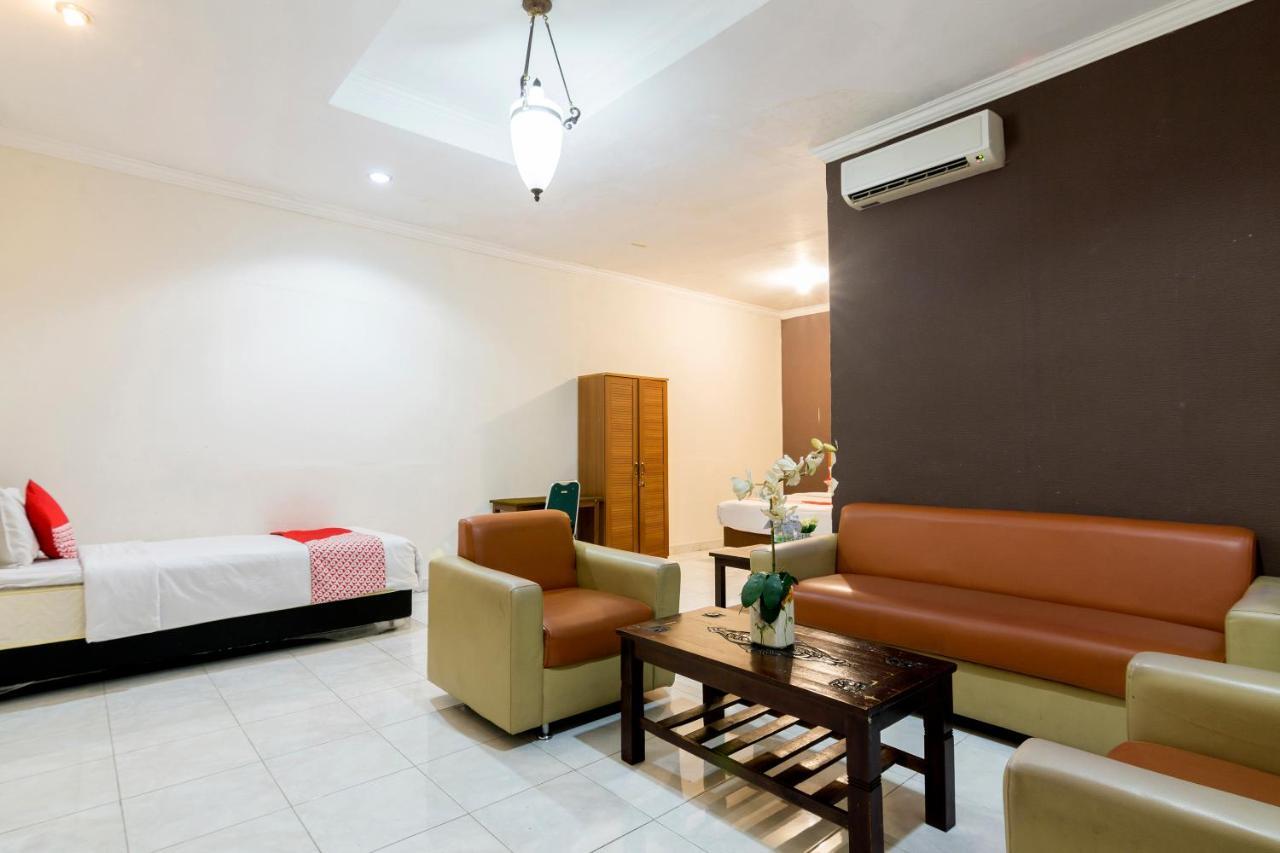 Hotel Oyo 198 Emdi House Seturan Melati Exterior foto